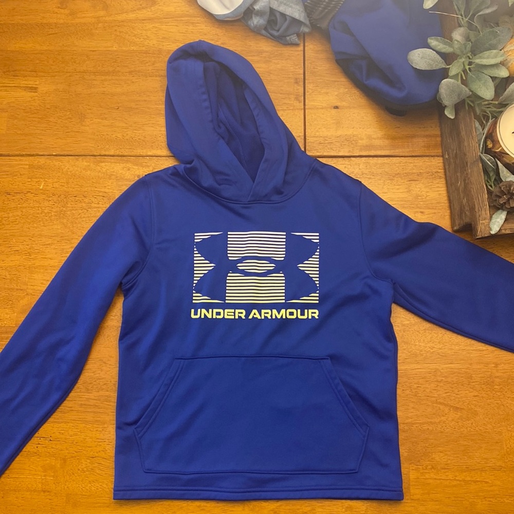 Boys Under Armour hoodie